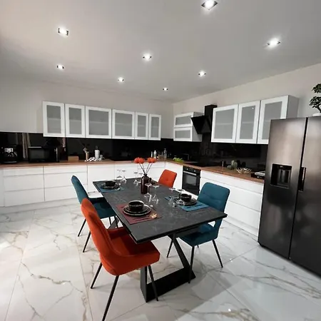 Villa L'heure De La Detente Privatif Beauraing